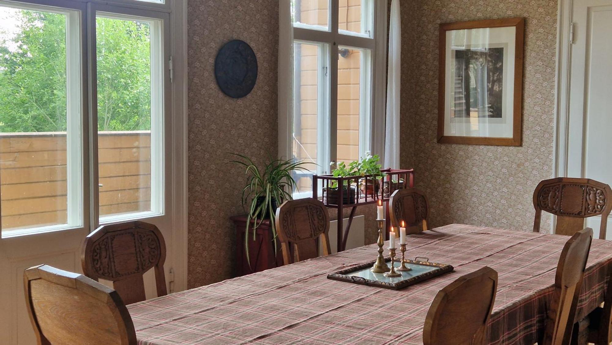 Naeaes Slott Guest House Floda  Екстериор снимка