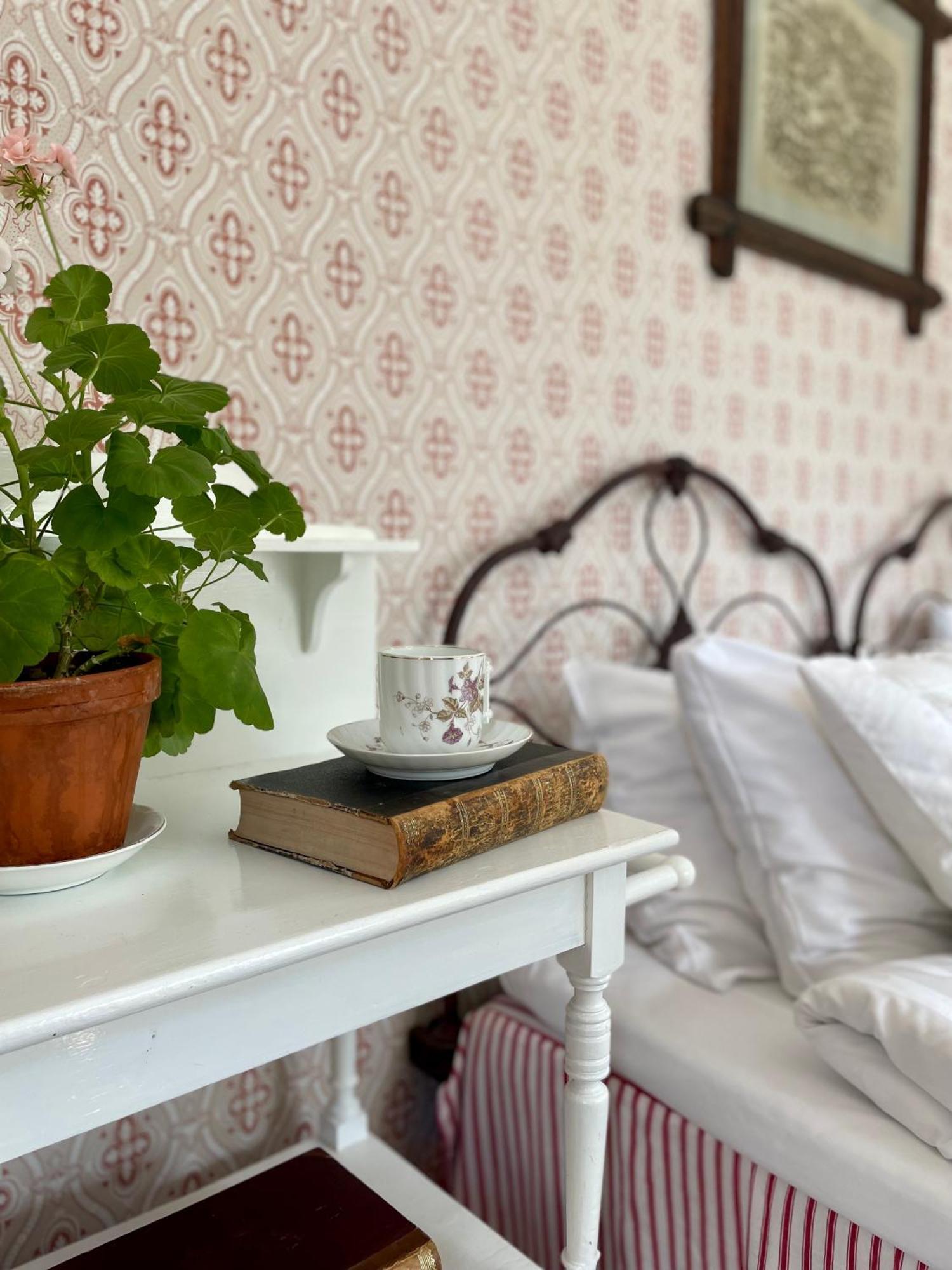 Naeaes Slott Guest House Floda  Екстериор снимка